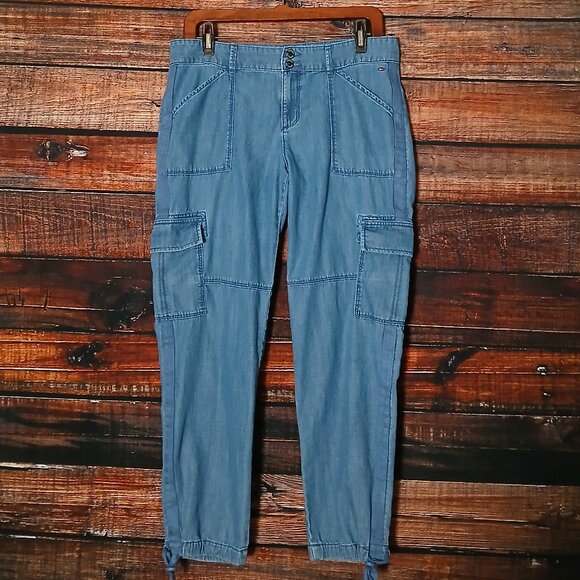 Tommy Hilfiger Jeans Size 6 Chelsea Cargo Jogger Pants Blue Chambray Lyocell - Picture 2 of 8